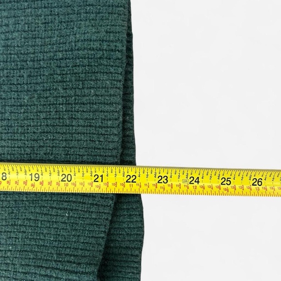 Preppy Academia Striped Sweater Size M Green Cream Old Money Tennis Core - Picture 6 of 7